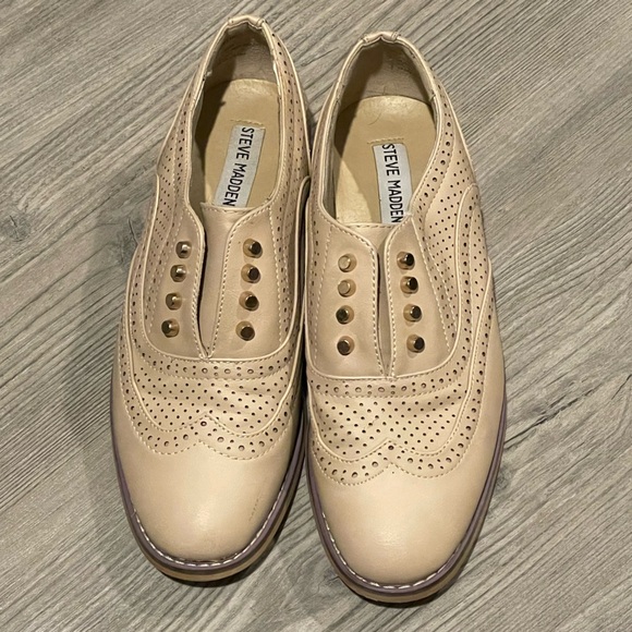 Steve Madden Shoes - Steve Madden Women's Tan Brogue Shoes